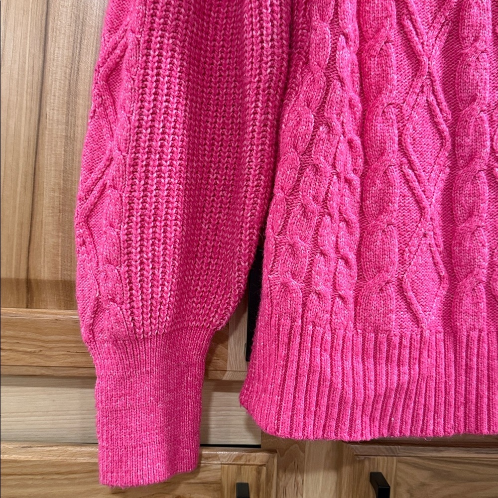 Crown & Ivy Vibrant Pink Soft Cozy Cable Knit Crewneck Cold Weather Sweater Sz S - Picture 3 of 9